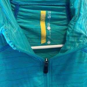 LOLE Athletic Jacket SIZE M